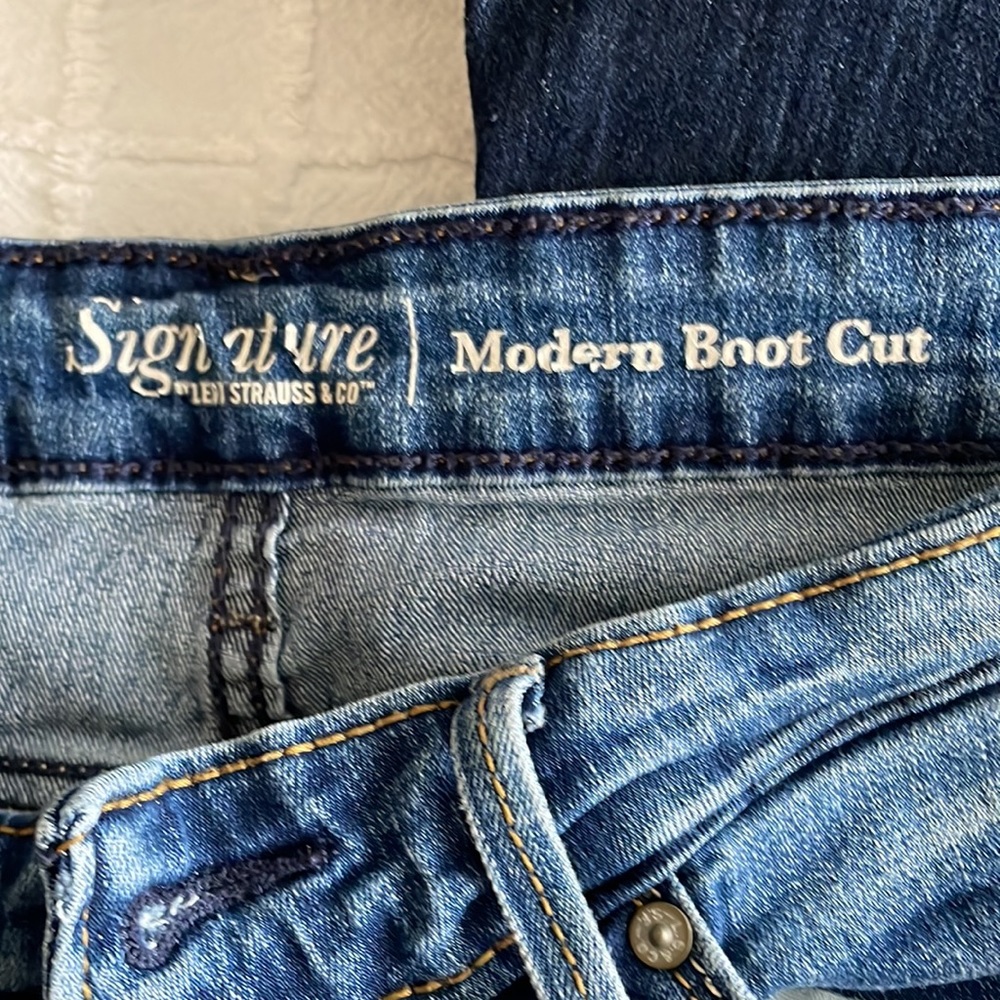 Jeans - Picture 6 of 9